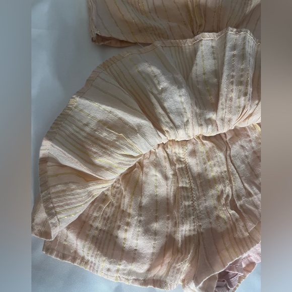 Kids toddler girls Art Class size 12M peach 2 piece top and skort set - Picture 7 of 8